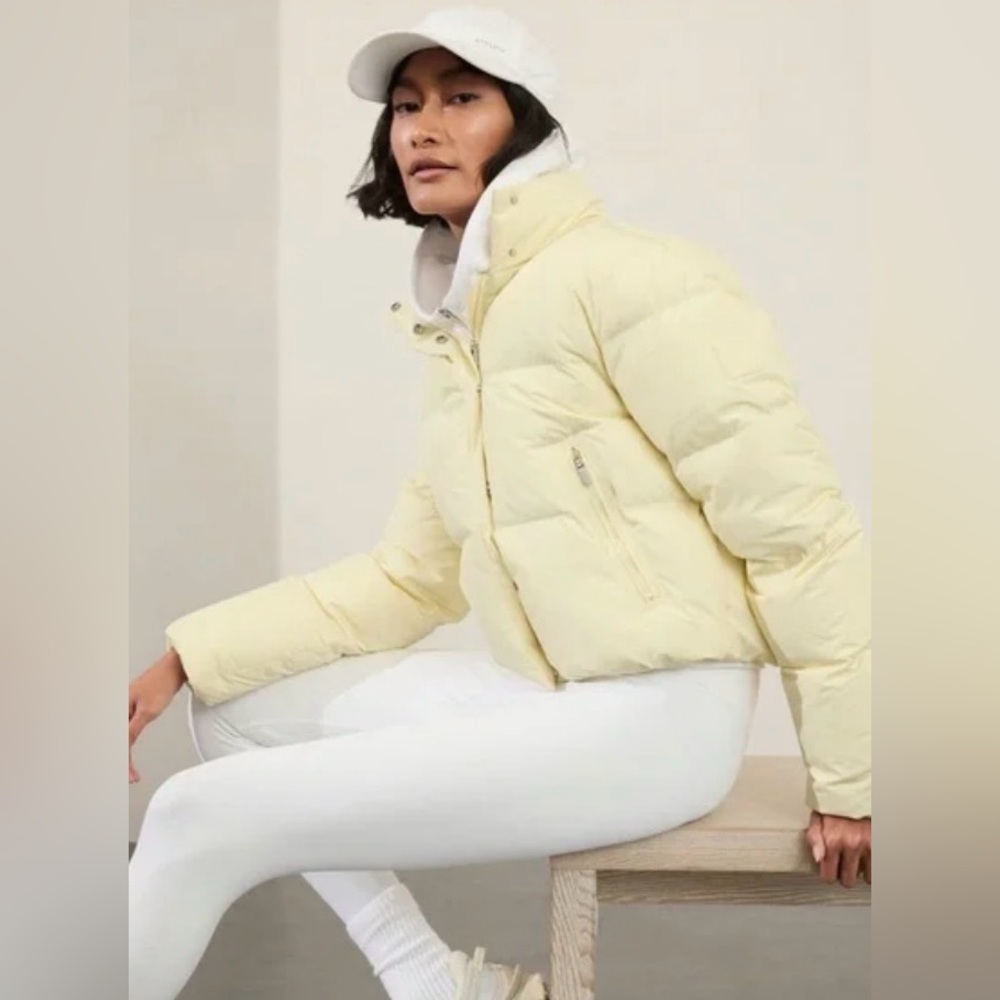 Athleta Women's Light Yellow Puffer Jacket